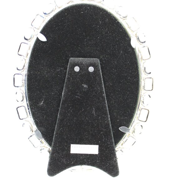 POTTERY BARN CHANDELIER FAUX CRYSTAL CLEAR JEWELED PICTURE OVAL FRAME 5X7 - Picture 3 of 4